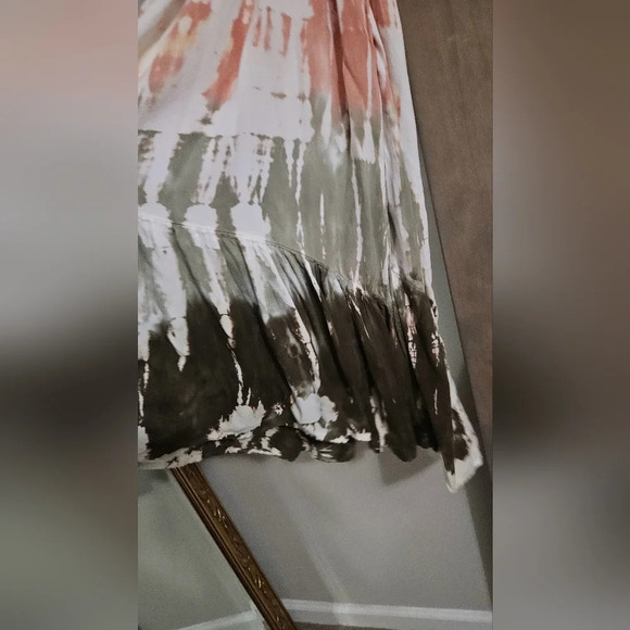 YFB Geode Tie Dye Jillian Midi Dress. Size XS - Picture 10 of 15